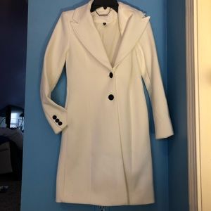WHITE HOUSE BLK MARKET WHITE PEA COAT XXS